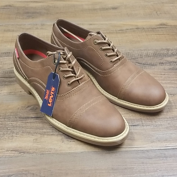 Levi's Other - Levi's Men's Essex UL Lace-Up Shoes